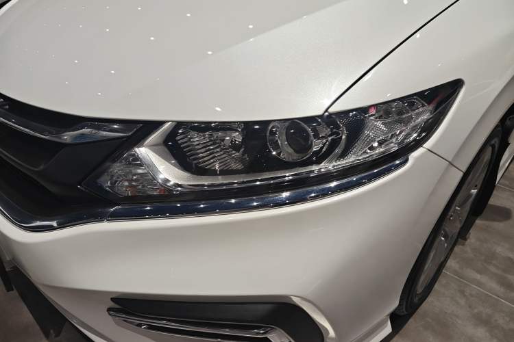 Used Honda Jade 2020 1.8L automatic Comfort version Left Front Headlight