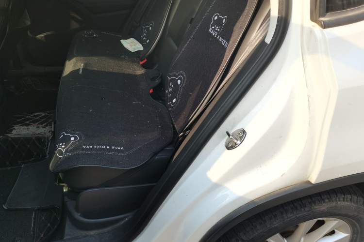 Used Volkswagen Tiguan 2016 280TSI Automatic Two-Wheel Drive Silk Road Comfort Edition Left Rear Seat