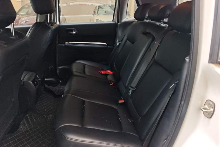 Used Peugeot 3008 2016 2.0L Automatic Classic Edition