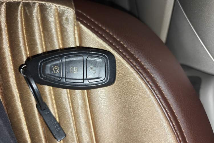 Used Ford Kuga 2013 2.0L GTDi Four-Wheel Drive Premium Model