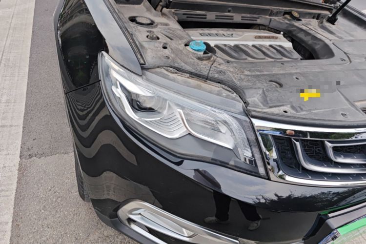 Used Geely Auto Emgrand X7 Sport 2016 1.8TD Automatic ZhiZun Version Right Front Headlight