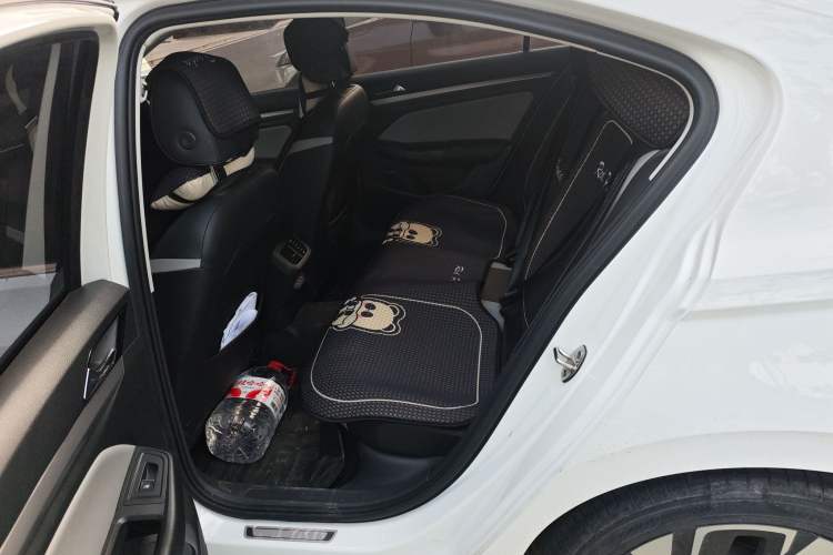 Used Volkswagen Bora 2023 300TSI DSG Prestige Edition