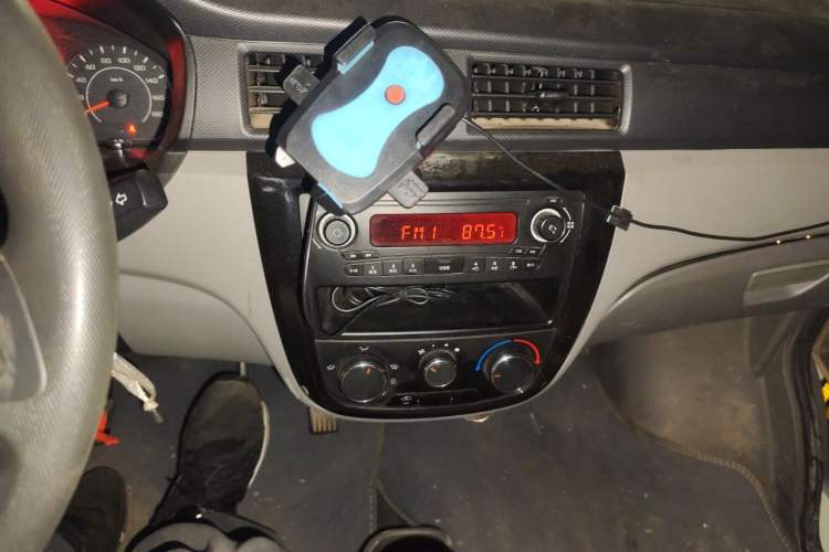 Used Wuling Zhiguang 2015 1.2L S Standard Model LSI

