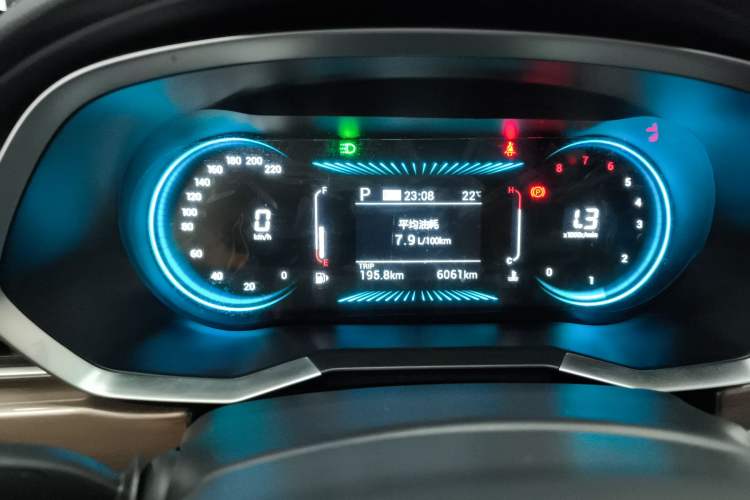 Used JETOUR X70 2025 1.5T DCT Zhenxiang Edition 5 Seats