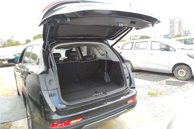 Used JETOUR X90 PLUS 2024 1.6TD DCT Villa PRO 7-Seater Trunk