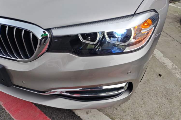 Used BMW 5 Series 2018 525Li Luxury Package Left Front Headlight
