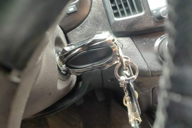 Used Hyundai Celesta 2011 1.6L Manual Comfort Edition