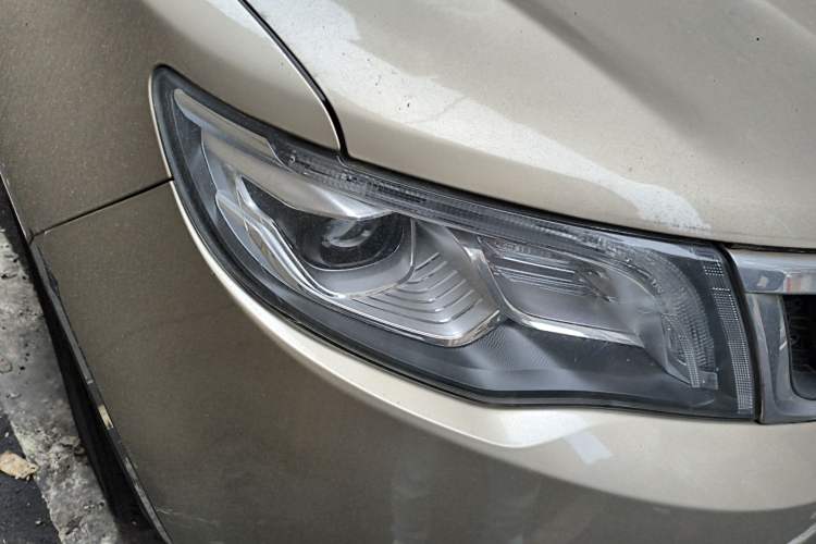 Used Geely Auto Emgrand X7 Sport 2016 1.8TD Automatic ZhiZun Version
