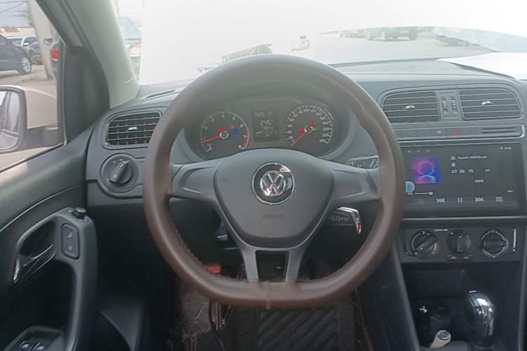 Used Volkswagen Polo 2016 1.4L Automatic Trendy Model