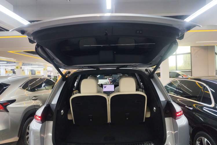 Used Li Auto L8 2024 Max