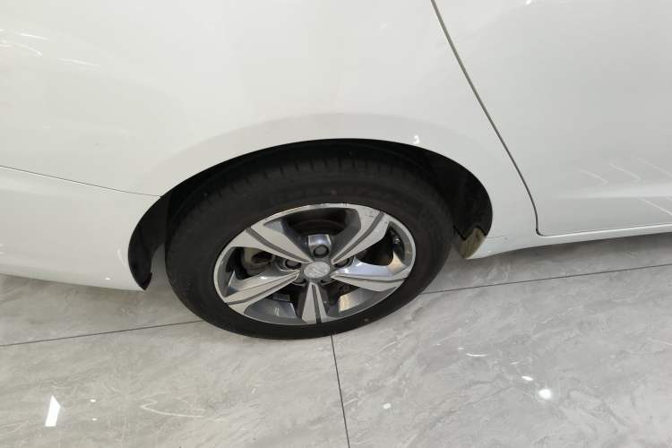 Used Geely Auto Emgrand GL 2018 1.4T DCT Elite Smart Connectivity Version
