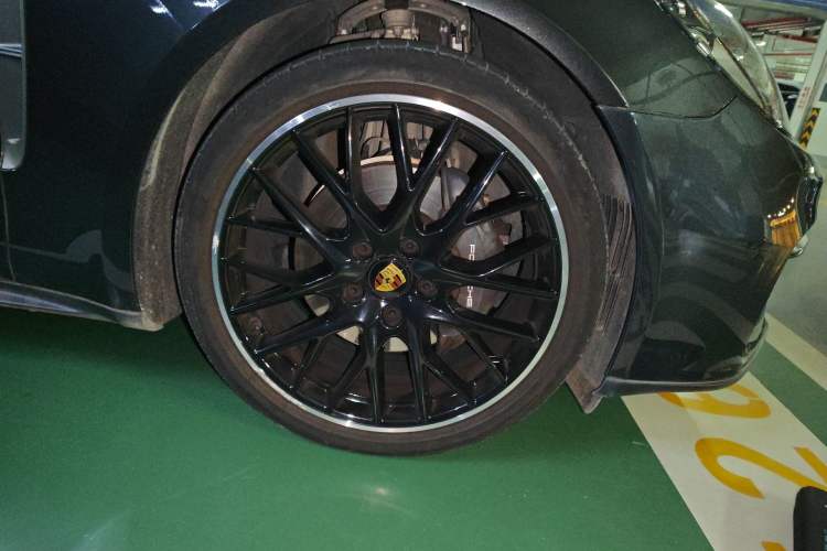 Used Porsche Panamera 2023 Panamera 2.9T Platinum Edition