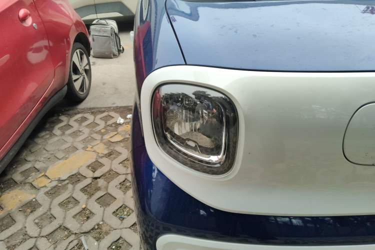 Used Bestune Pony 2024 170km Vitality Horse Right Front Headlight