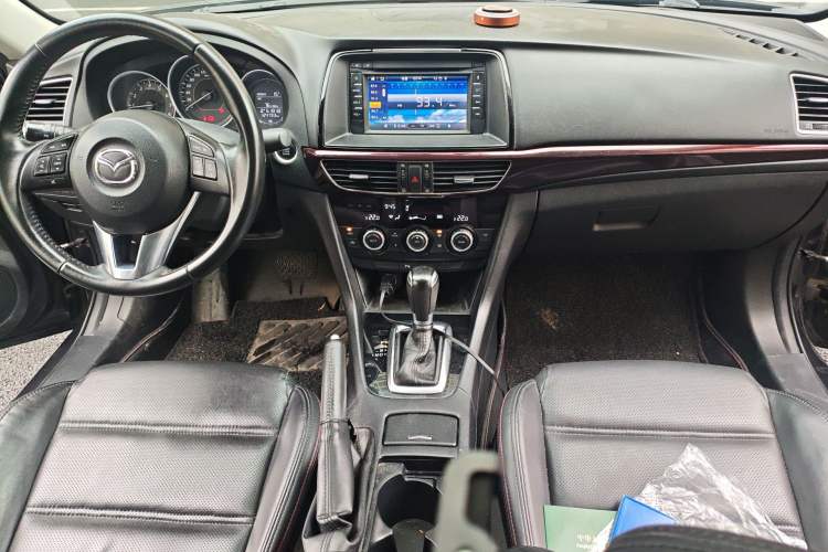 Used Mazda Atenza 2015 2.0L Blue Sky Luxury Edition