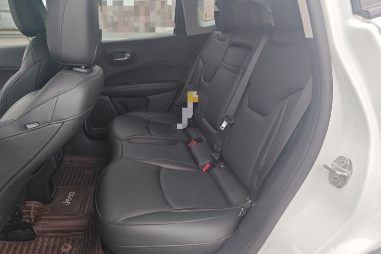 Used Jeep Compass 2017 200T Automatic Family Edition
