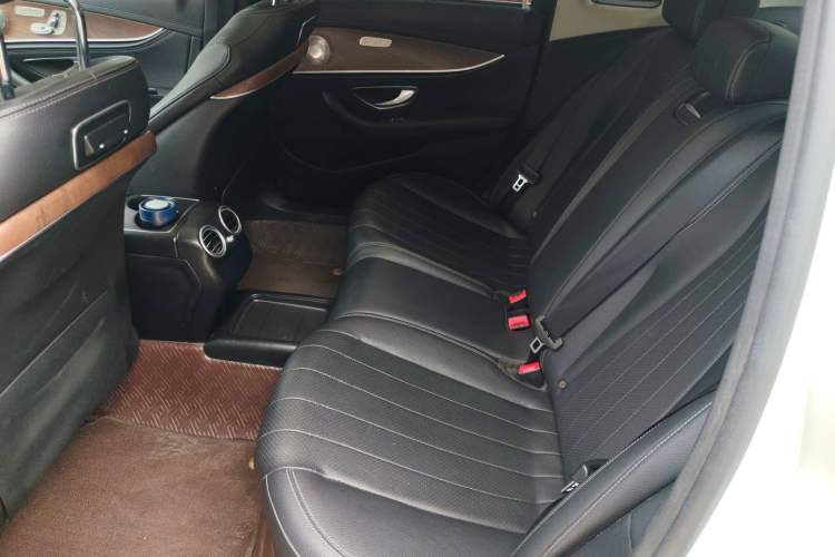 Used Mercedes-Benz E-Class 2018 E 300 L Luxury Model