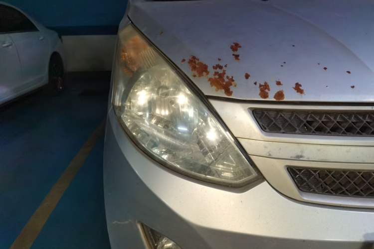 Used Wuling Rongguang V 2015 1.5L Base Version Right Front Headlight