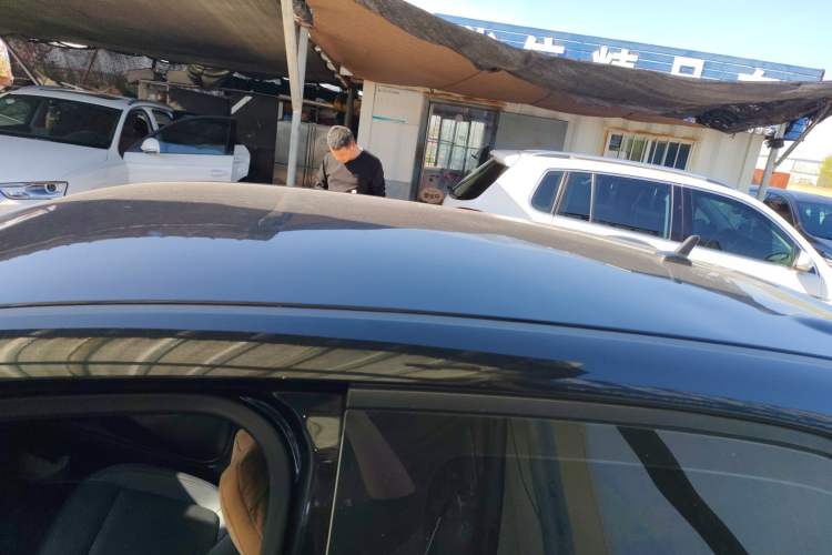 Used ORA Black Cat 2021 351 km Standard Version Roof