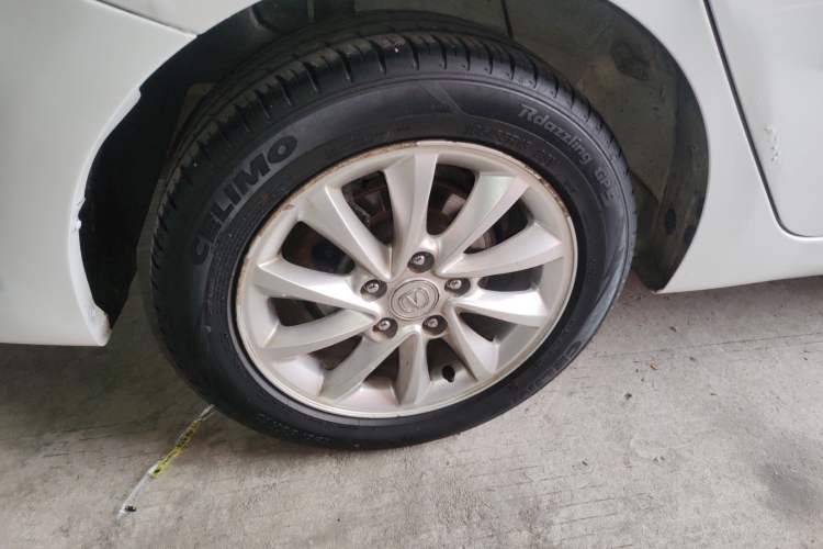 Used Changan Alsvin V7 2015 1.6L Manual Enjoyment Model China IV Standard
