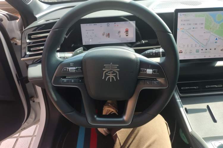 Used BYD Qin L 2025 DM-i Smart Drive 80KM Leading Model Steering Wheel