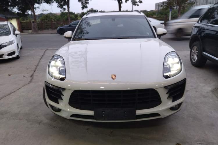 Used Porsche Macan 2014 Macan 2.0T