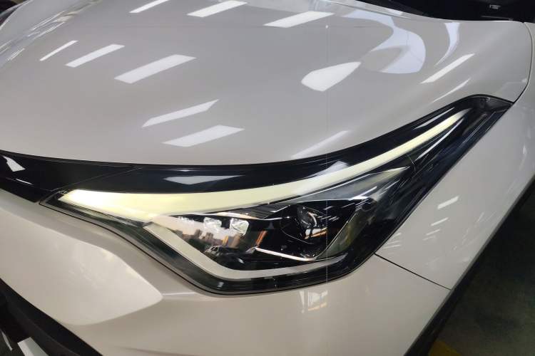 Used Toyota C-HR 2023 2.0L Luxury Edition
