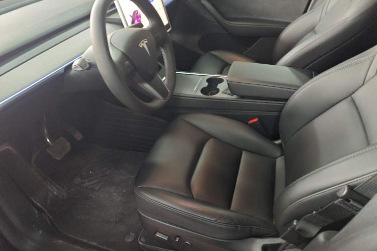 Used Tesla Model Y 2024 Rear-Wheel-Drive Version Left Front Seat