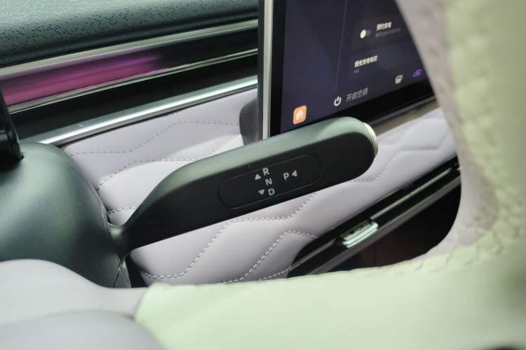 Used Dongfeng NAMMI 01 2026 Model, Beloved Edition 330 Ultra
