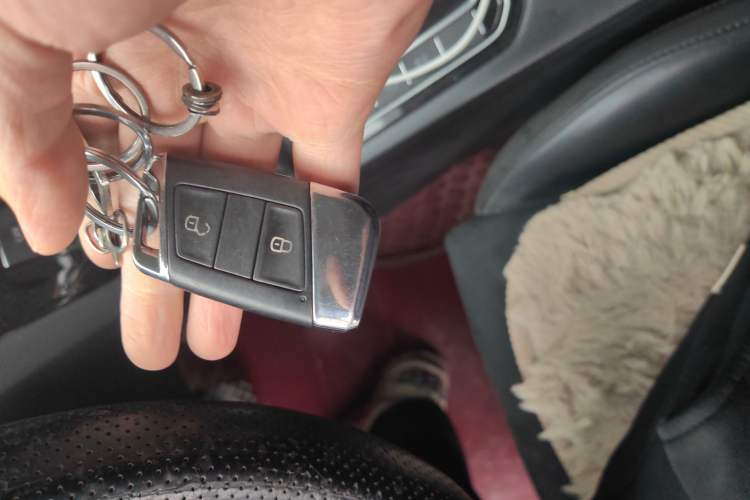 Used Volkswagen Magotan 2018 330TSI DSG Luxury Model Vehicle Key