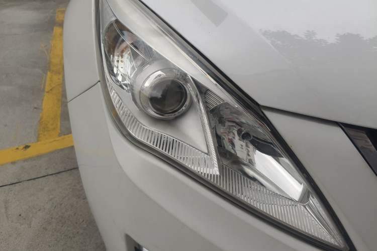 Used FORTHING Joyear S50 2016 2.0L Manual Luxury Version