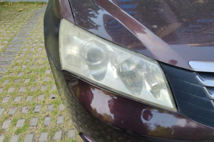 Used Geely Auto Classic Emgrand 2010 Sedan 1.8L CVT Luxury Model Right Front Headlight