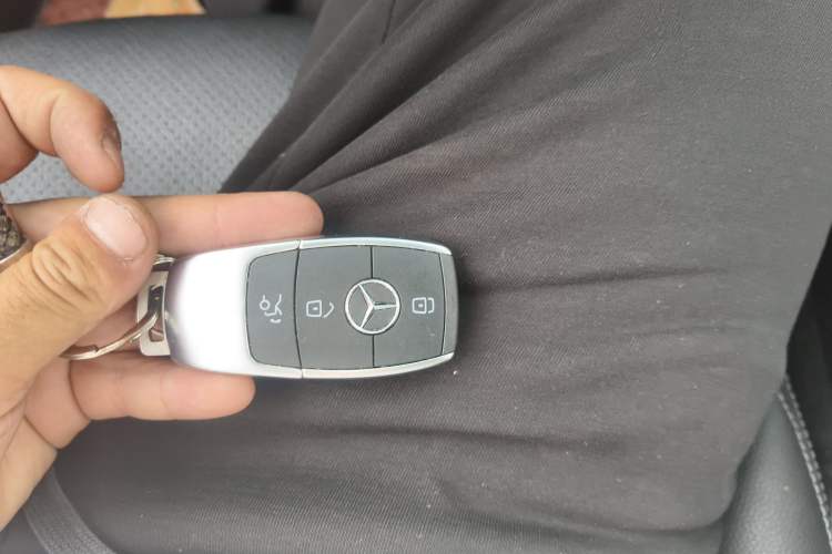 Used Mercedes-Benz C-Class 2020 Restyled C 200 L Fashion Edition Sport Version Vehicle Key