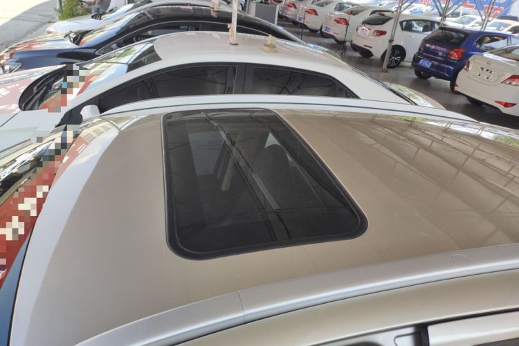 Used Geely Auto Vision X3 2020 1.5L CVT Luxury Model Roof