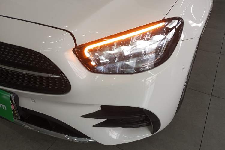 Used Mercedes-Benz E-Class 2021 E 300 L Sporty and Stylish Model