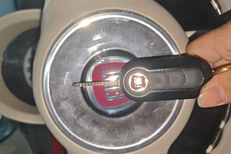 Used Fiat 500 2011 1.4L Fashion Edition Vehicle Key