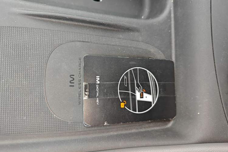 Used IM L6 2024 Max Enhanced Performance Edition Interior 1