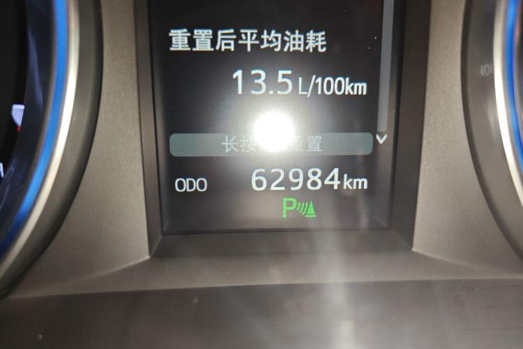 Used Toyota Highlander 2018 2.0T Four-Wheel Drive Prestige Version 7 Seats China VI Standard Odometer Close Up