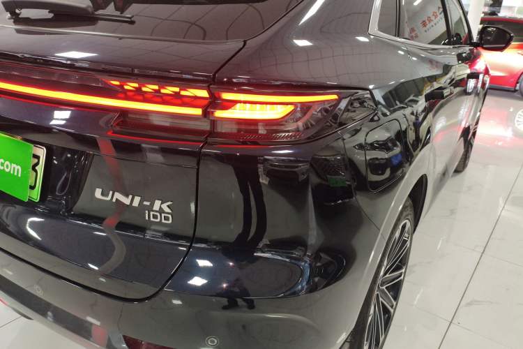 Used Changan UNI-K iDD 2022 Blue Whale iDD 130km 1.5T Prestige Model