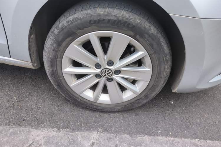 Used Volkswagen Jetta 2015 1.6L Manual Comfort Model