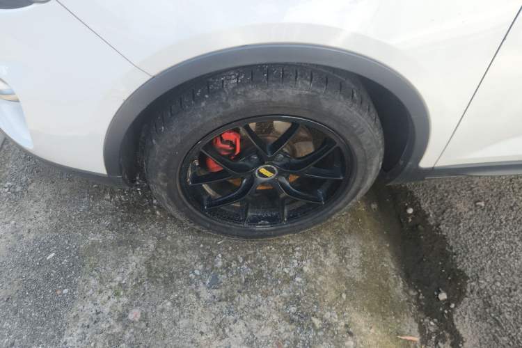 Used Geely Auto Emgrand GS 2018 Sport Edition 1.4T Automatic LingShang Model Left Front Wheel Hub