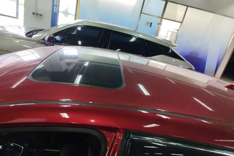 Used Nissan Tiida 2024 1.6L CVT Cool Dynamic Edition Roof