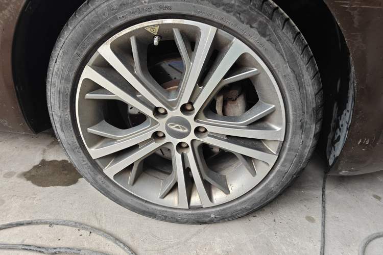 Used Chery Arrizo 5 2017 SPORT 1.5T Manual Luxury Edition Right Front Wheel Hub