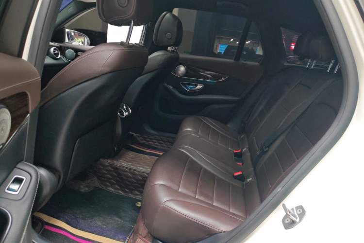 Used Mercedes-Benz GLC 2019 Facelift GLC 260 L 4MATIC Luxury Model Left Rear Seat