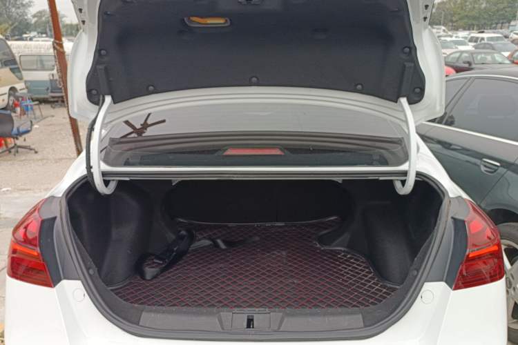 Used Geely Auto Emgrand New Energy 2018 EV450 Prestige Model
