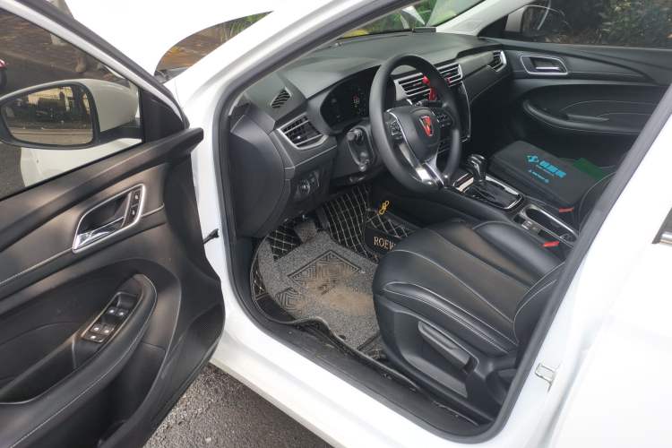 Used Roewe i5 2020 1.5L Automatic 4G Connected Linghao Edition
