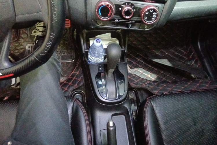 Used Honda Fit 2018 1.5L CVT Comfort Sunroof Version