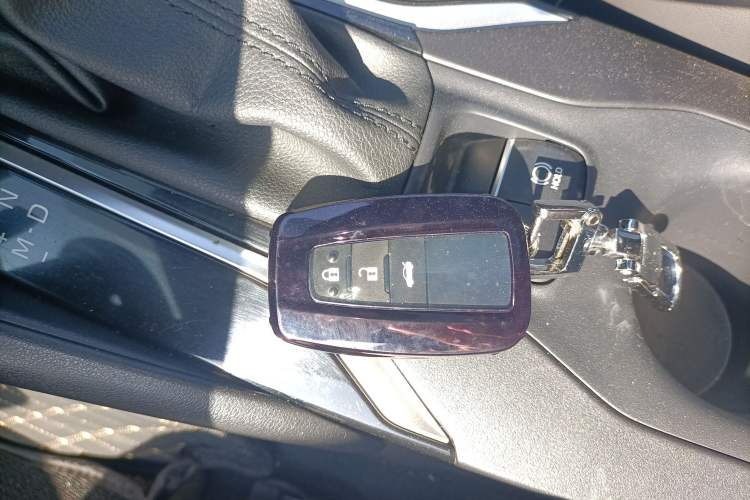 Used Toyota Levin 2021 185T CVT Luxury Edition
