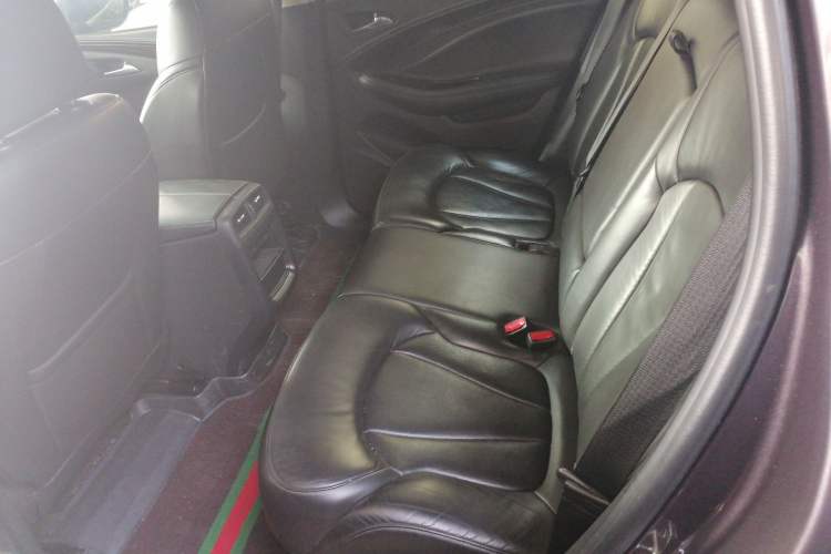 Used Buick Envision 2018 20T Two-Wheel-Drive Leading Model
