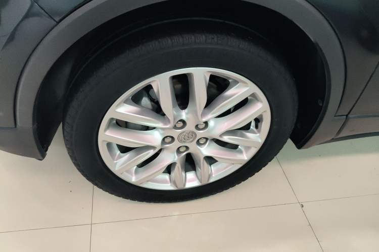 Used Buick Envision 2020 28T Four-Wheel Drive Elite Version Left Front Wheel Hub