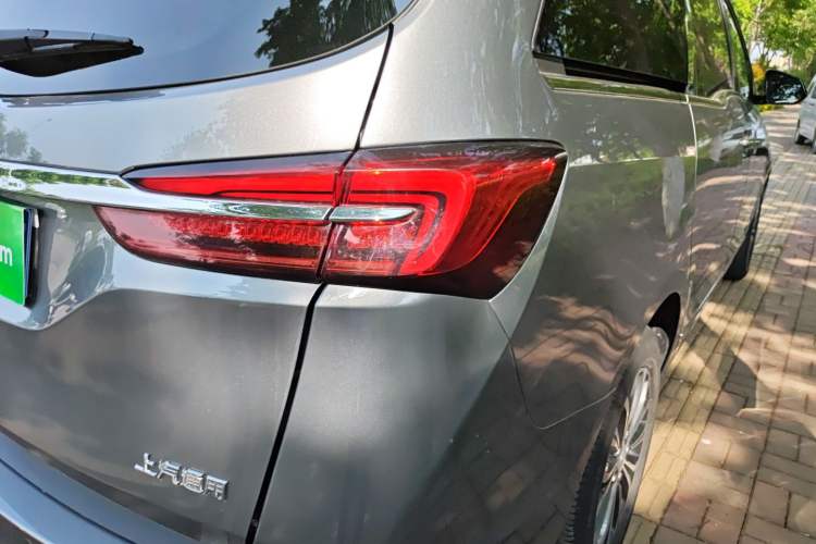 Used Buick GL8 2021 Land Cruiser Executive Class 652T Luxury Model
